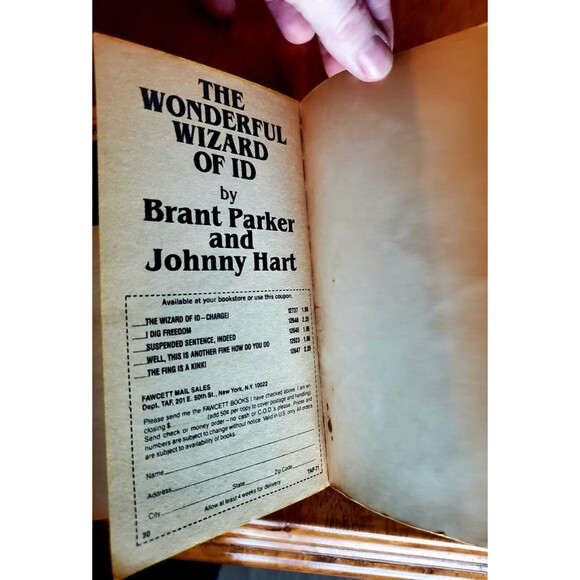 Wizard Of ID Pick A Card Any Card Johnny Hart Brant Parker Graphic Novel Comic - Picture 5 of 5